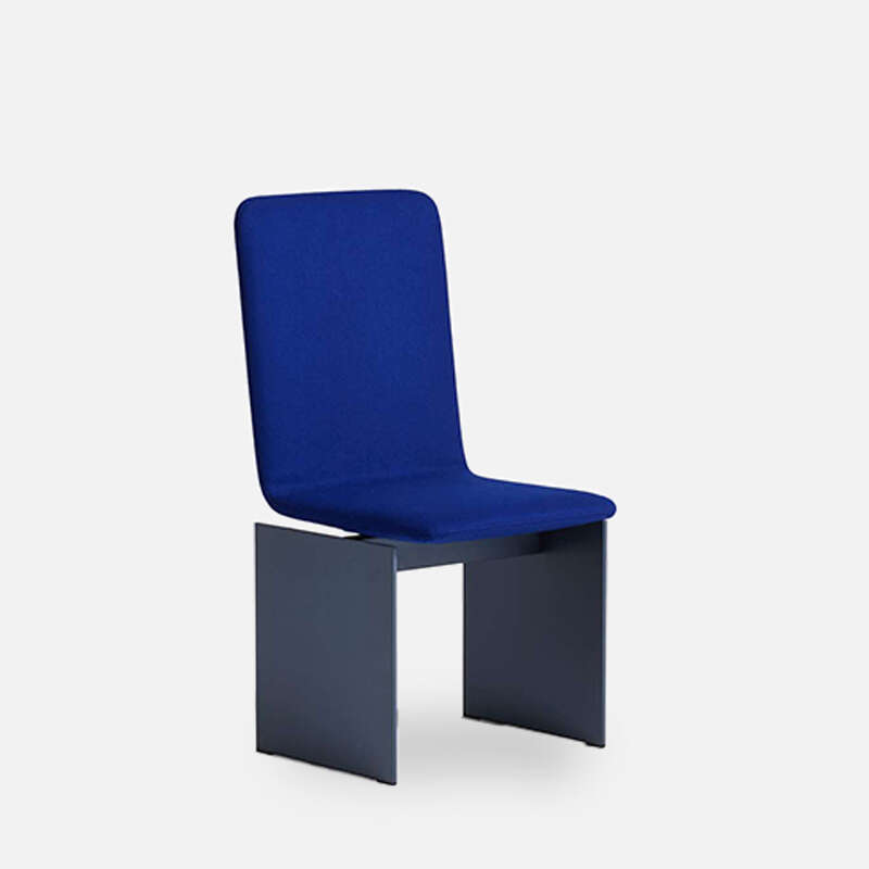 Flutz High-Back Chair